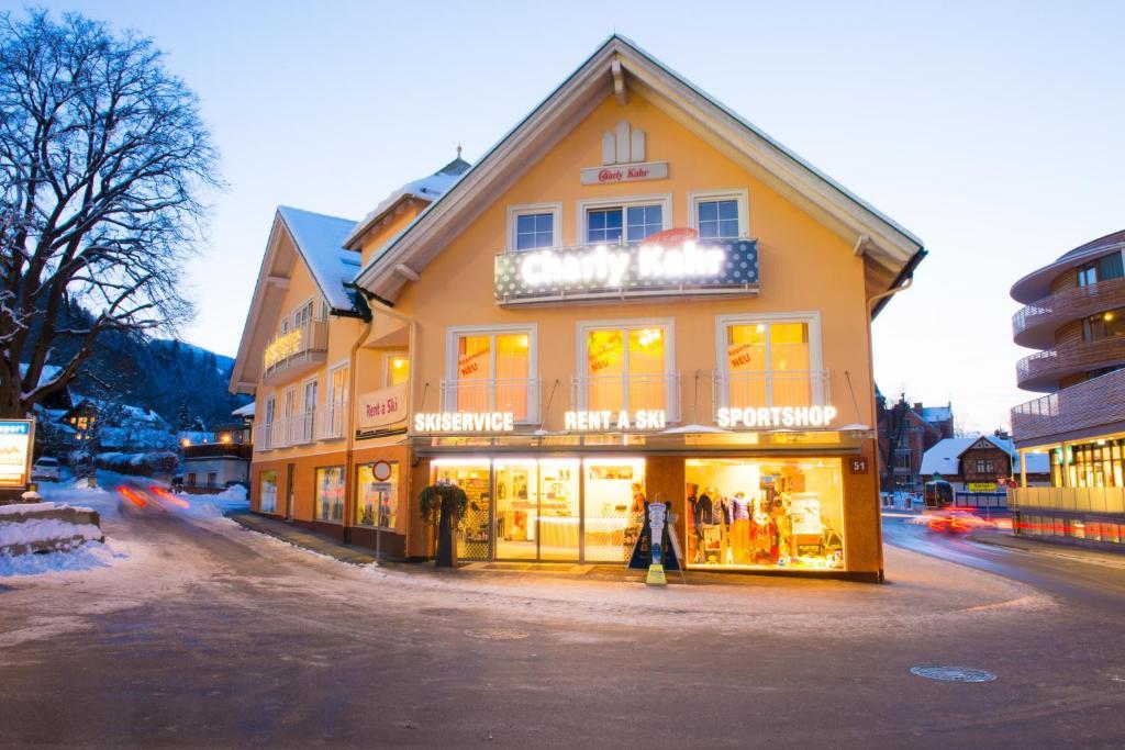 Appartement Charly Kahr And Family, Ski-In & Ski-Out Schladming Bilik gambar